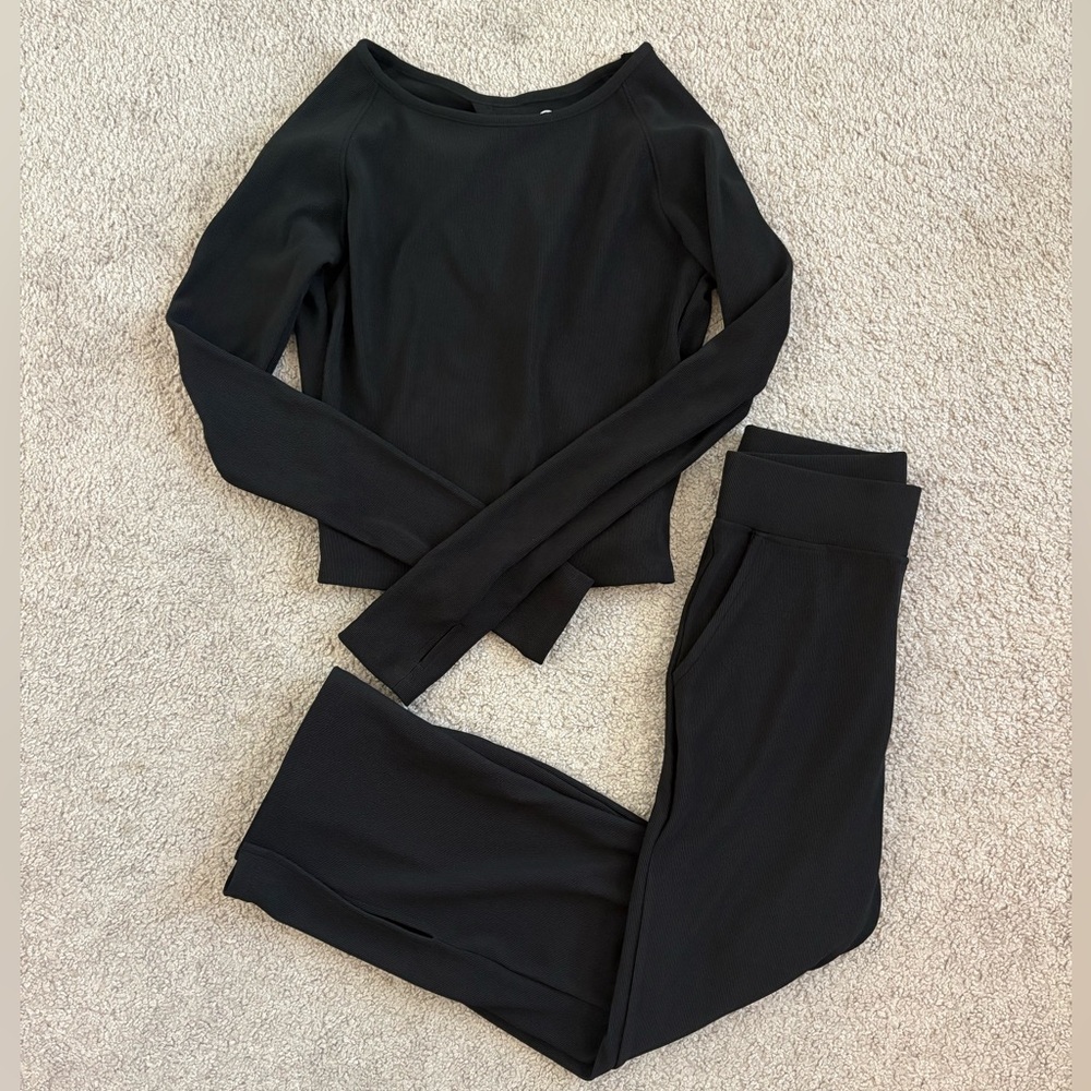 Black Activewear Gym Set